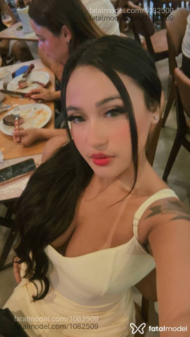 Acompanhante mulher morena (o) de olhos castanhos - Pollyana