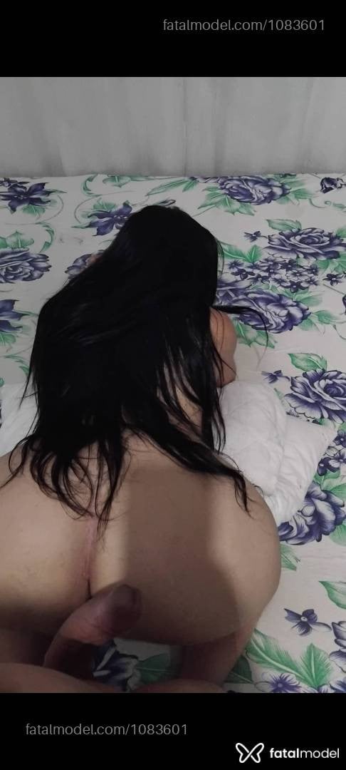 Acompanhante mulher trans com cabelo castanho de olhos castanhos - Amandhinha Ferraz
