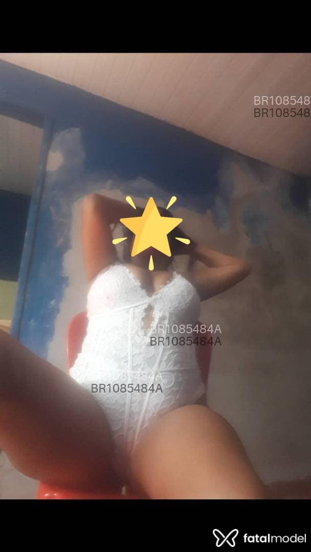 Acompanhante mulher ruiva (o) de olhos pretos em Varginha - Mel layla