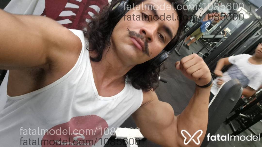 Acompanhante homem morena (o) de olhos castanhos em Capão da Canoa Acompanhante homem morena (o) de olhos castanhos em Capão da Canoa - IndioOcacique