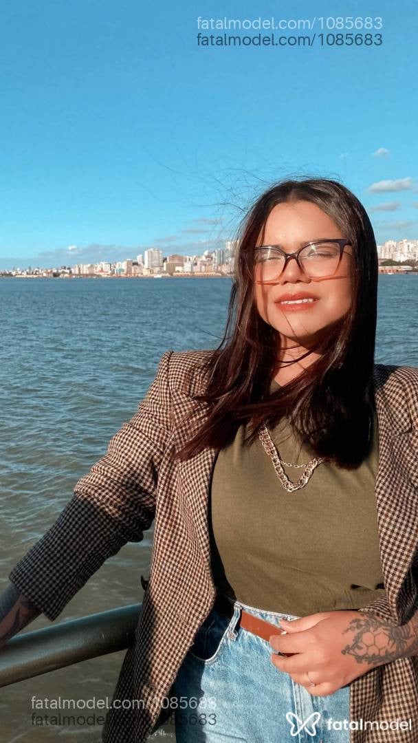 Acompanhante mulher morena (o) de olhos castanhos em Porto Alegre - Martinz