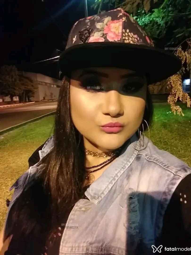 Acompanhante mulher morena (o) de olhos castanhos em Guarantã do Norte Acompanhante mulher morena (o) de olhos castanhos em Guarantã do Norte - Morena