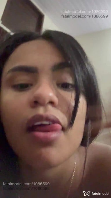 Acompanhante mulher morena (o) de olhos castanhos em Balneário Camboriú - Bruna
