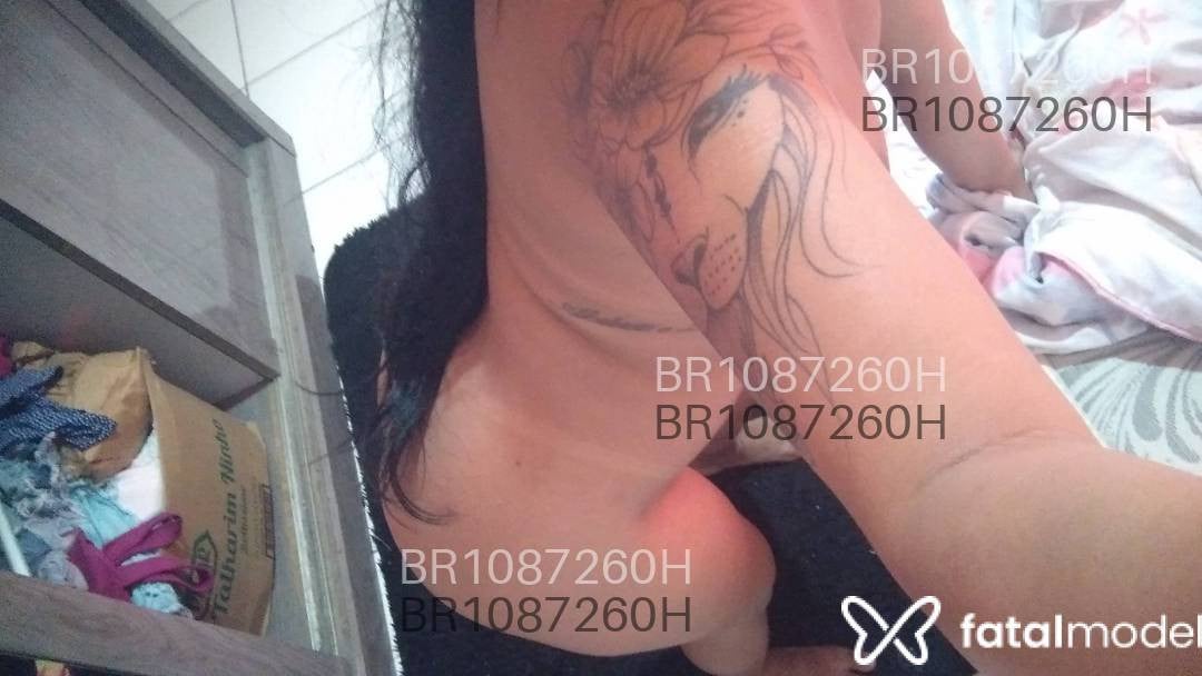Acompanhante mulher morena (o) de olhos castanhos em Feira de Santana Acompanhante mulher morena (o) de olhos castanhos em Feira de Santana - Arielly