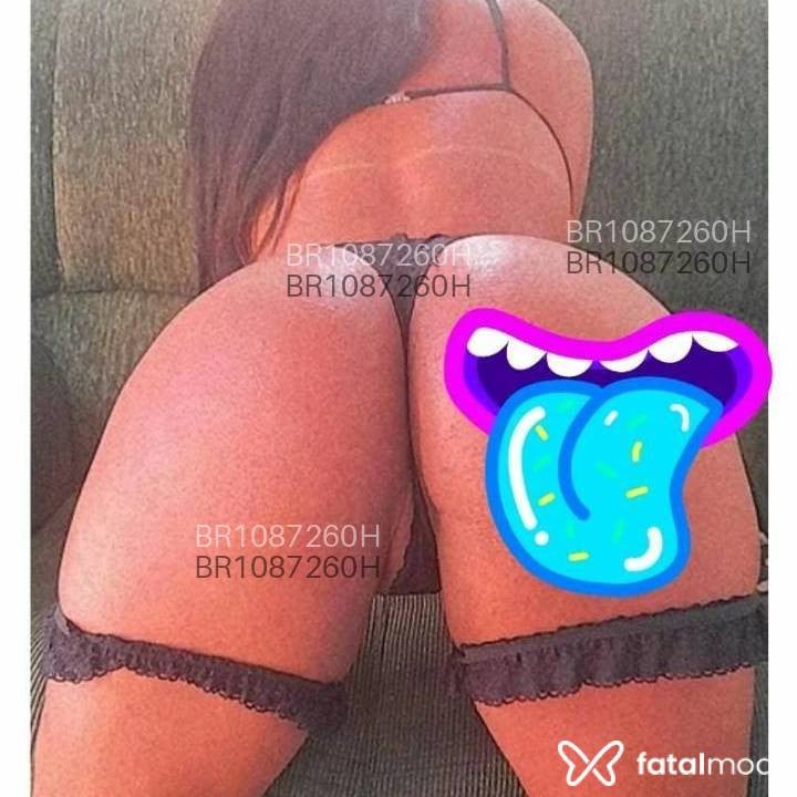 Acompanhante mulher morena (o) de olhos castanhos em Feira de Santana Acompanhante mulher morena (o) de olhos castanhos em Feira de Santana - Arielly