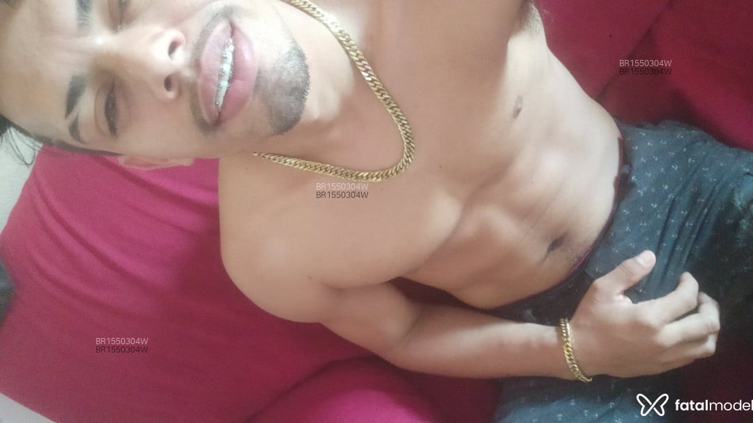 Acompanhante homem morena (o) de olhos verdes em Campo Grande - Moreno