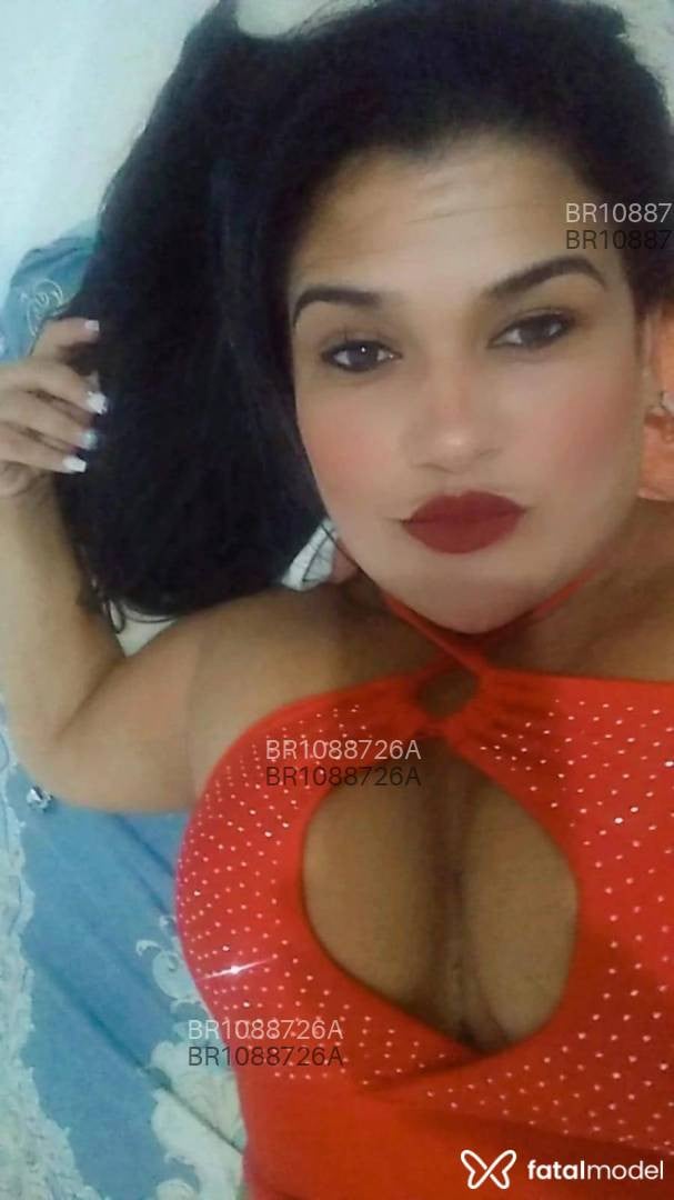 Acompanhante mulher morena (o) de olhos castanhos em Campos Novos Acompanhante mulher morena (o) de olhos castanhos em Campos Novos - Maiara