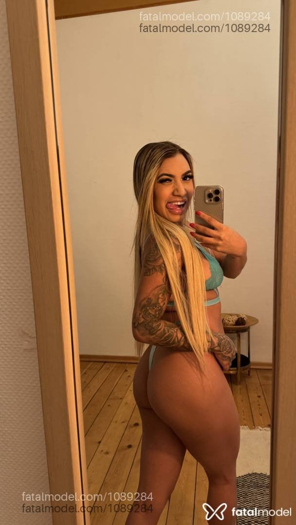 Acompanhante mulher loira (o) de olhos castanhos em Marília - Carol