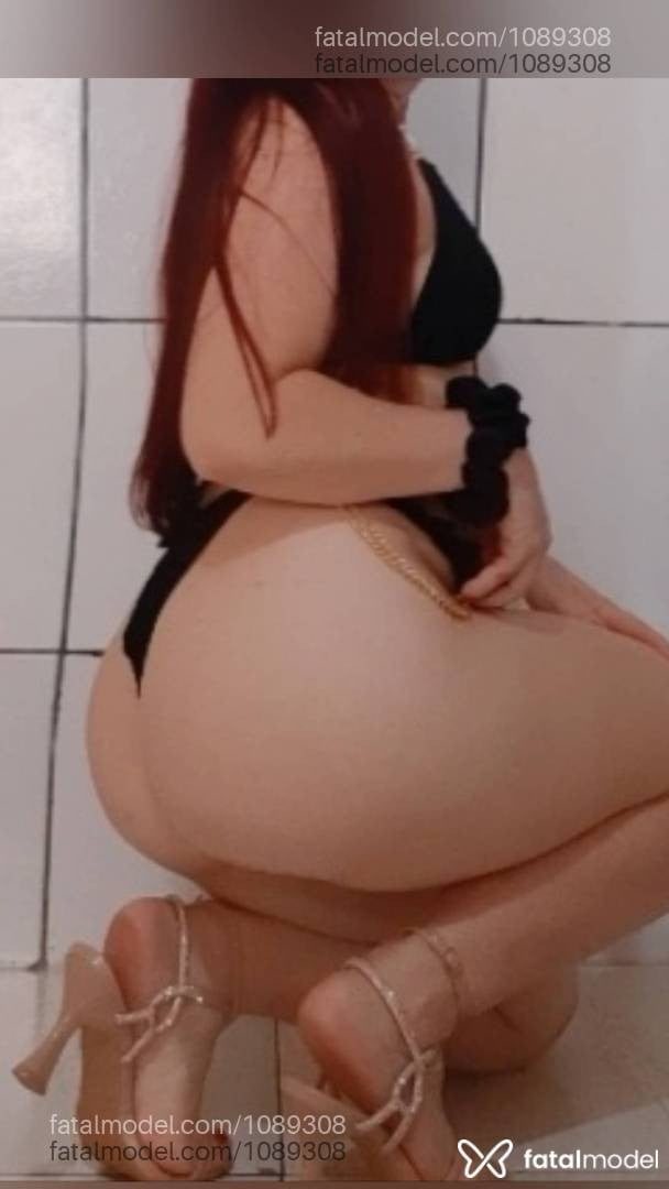 Acompanhante mulher ruiva (o) de olhos castanhos - Jessica