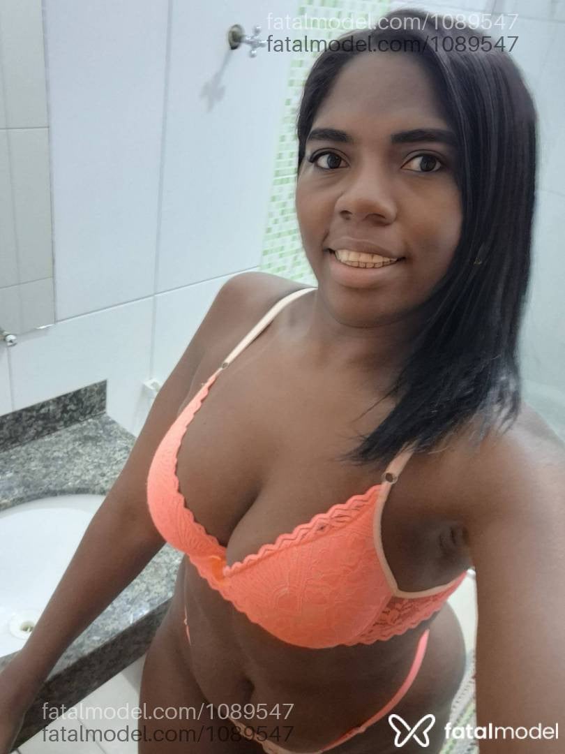 Acompanhante mulher morena (o) de olhos pretos - Sabrina morena