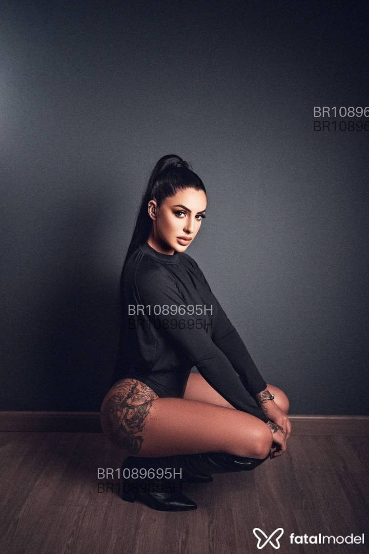 Acompanhante mulher morena (o) de olhos castanhos em Criciúma - Fernanda