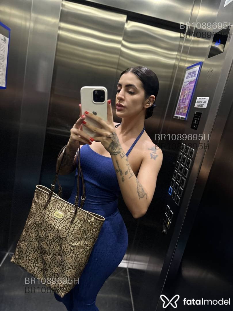 Acompanhante mulher morena (o) de olhos castanhos em Criciúma - Fernanda