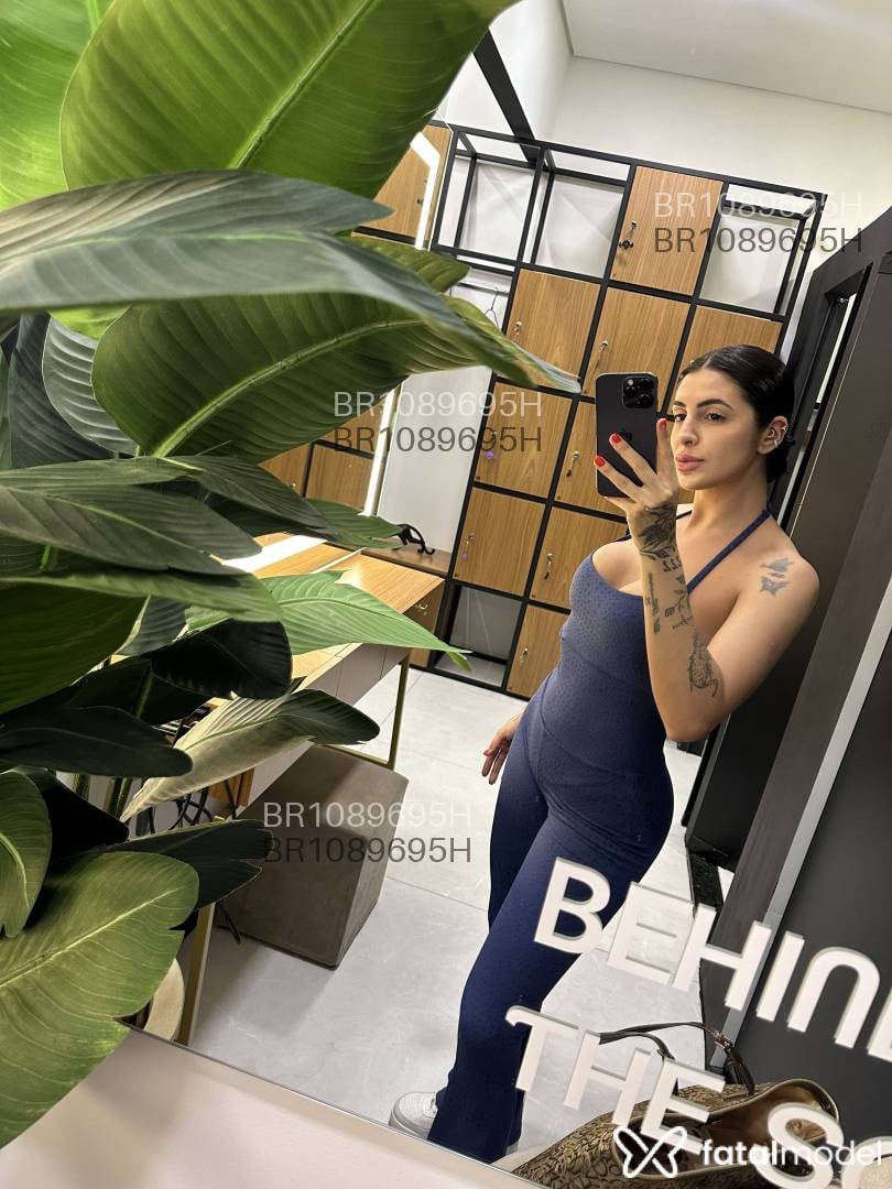 Acompanhante mulher morena (o) de olhos castanhos em Criciúma - Fernanda