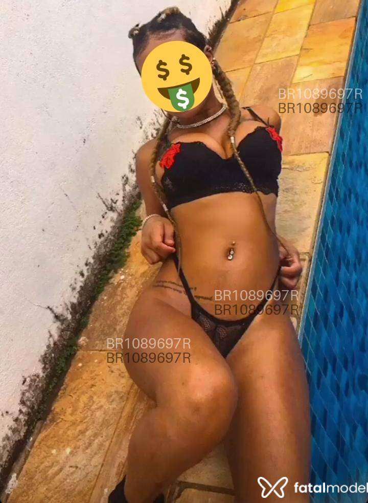 Acompanhante mulher morena (o) de olhos castanhos em Concórdia - Rianna