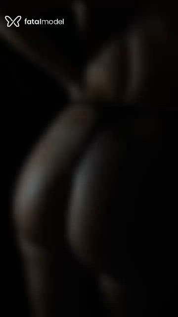 Acompanhante mulher morena (o) de olhos cinza - Angel Acompanhante mulher morena (o) de olhos cinza - Angel