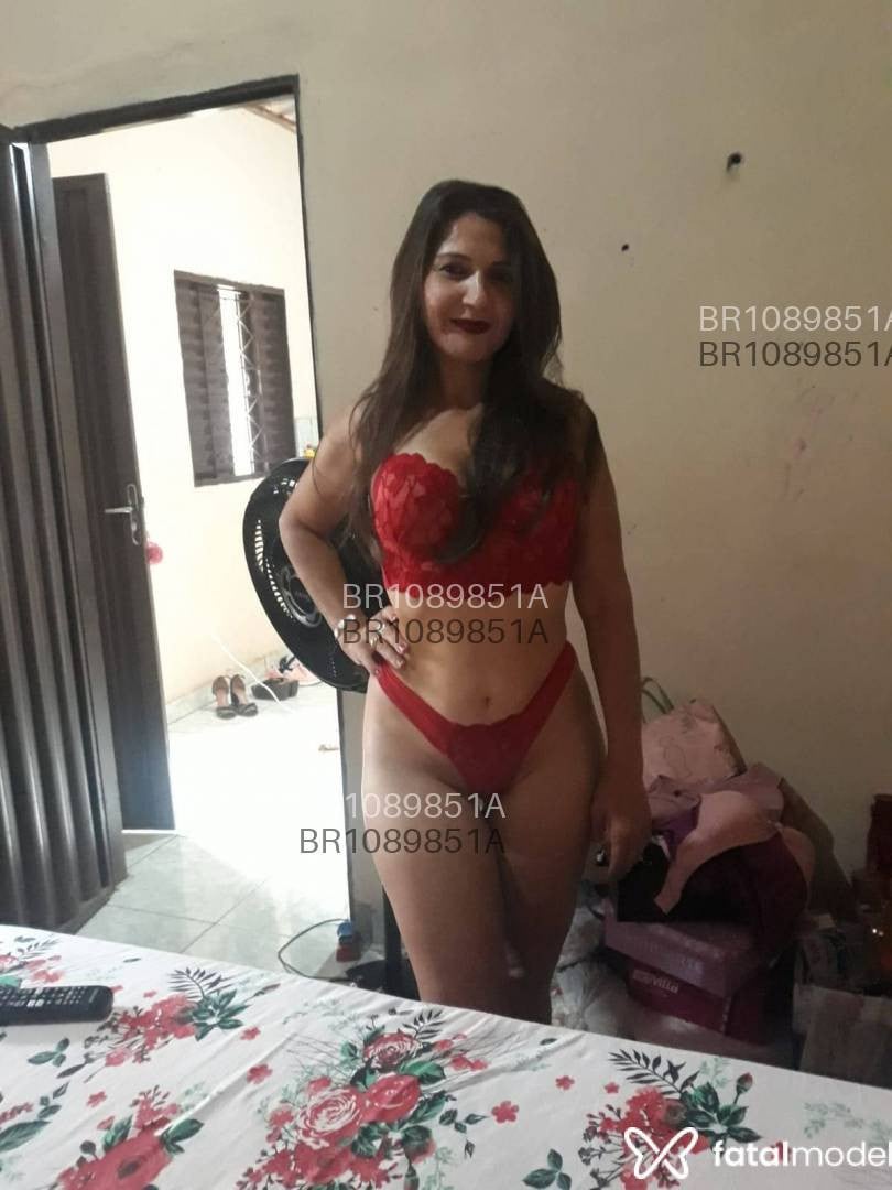 Acompanhante mulher com cabelo castanho de olhos verdes em Redenção Acompanhante mulher com cabelo castanho de olhos verdes em Redenção - Michele Araújo
