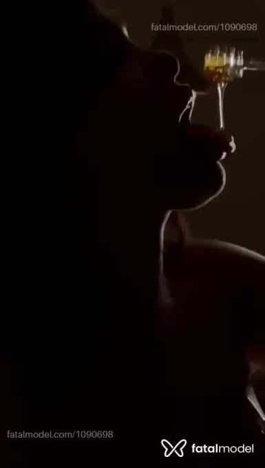 Acompanhante mulher morena (o) de olhos castanhos em Livramento de Nossa Senhora - Sarah