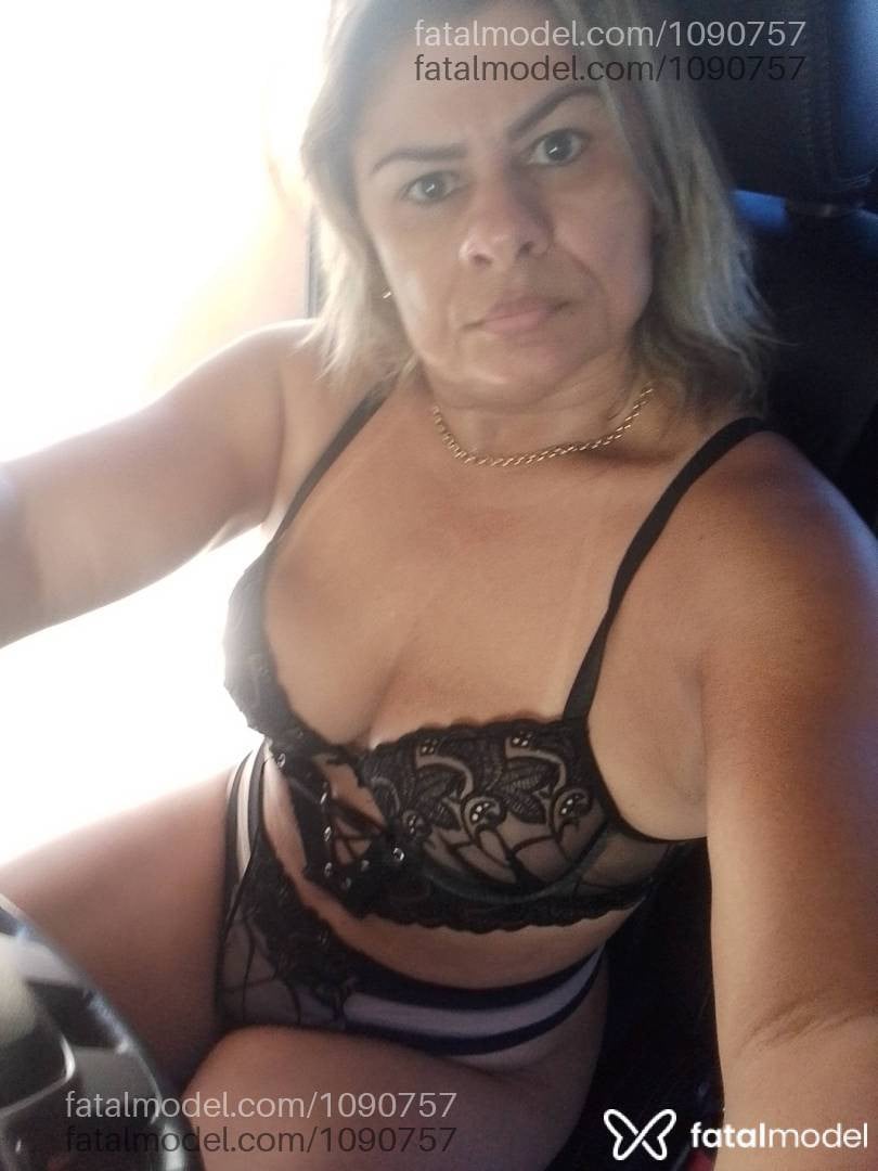 Acompanhante mulher loira (o) de olhos castanhos em Porangatu - Erica