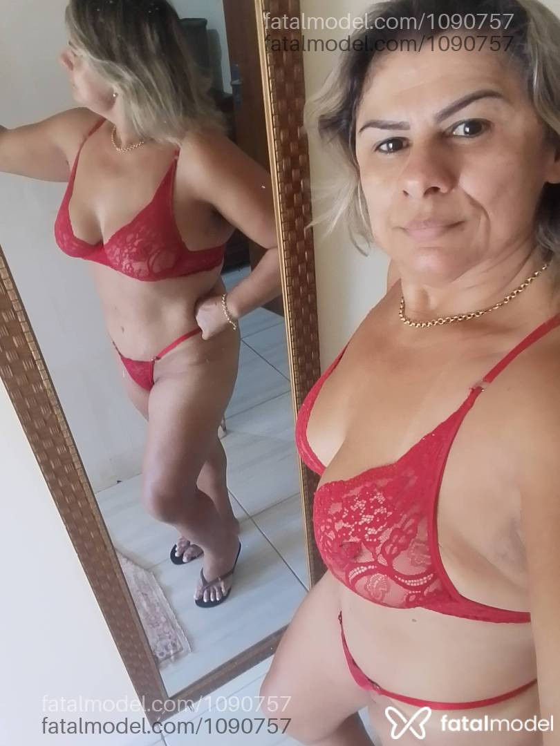 Acompanhante mulher loira (o) de olhos castanhos em Porangatu - Erica