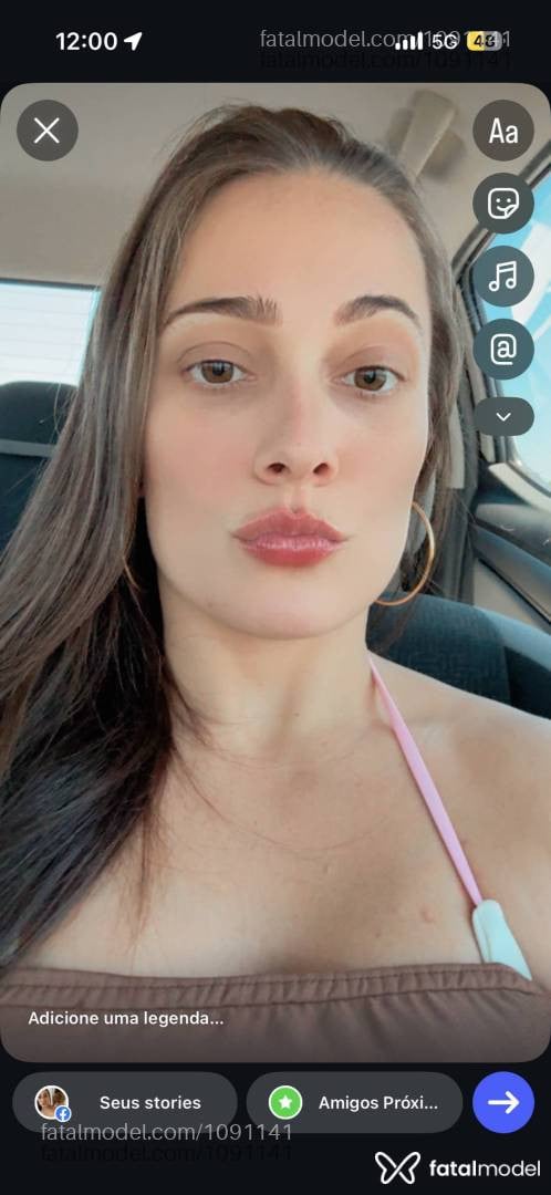 Acompanhante mulher loira (o) de olhos mel - Paolla Gouvea