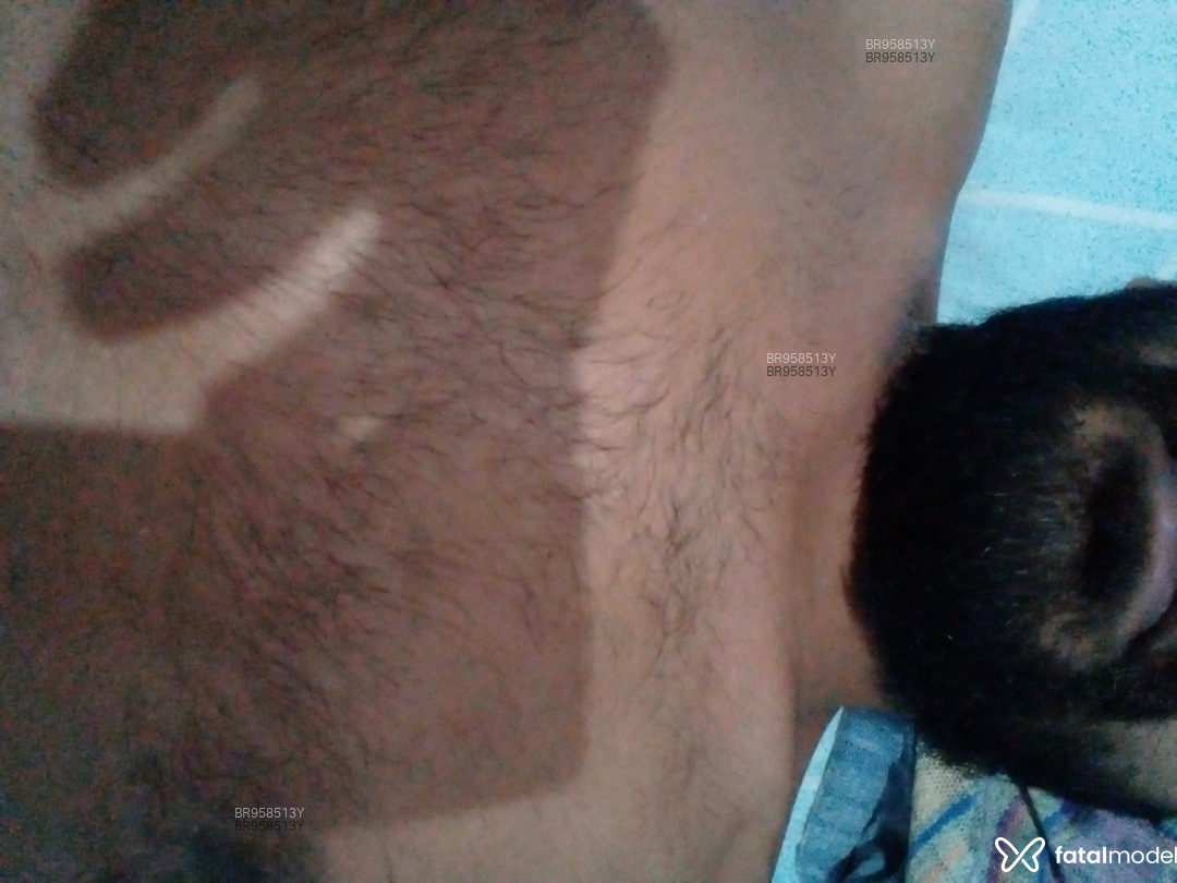 Acompanhante homem morena (o) de olhos castanhos em Parauapebas - Venha conhecer