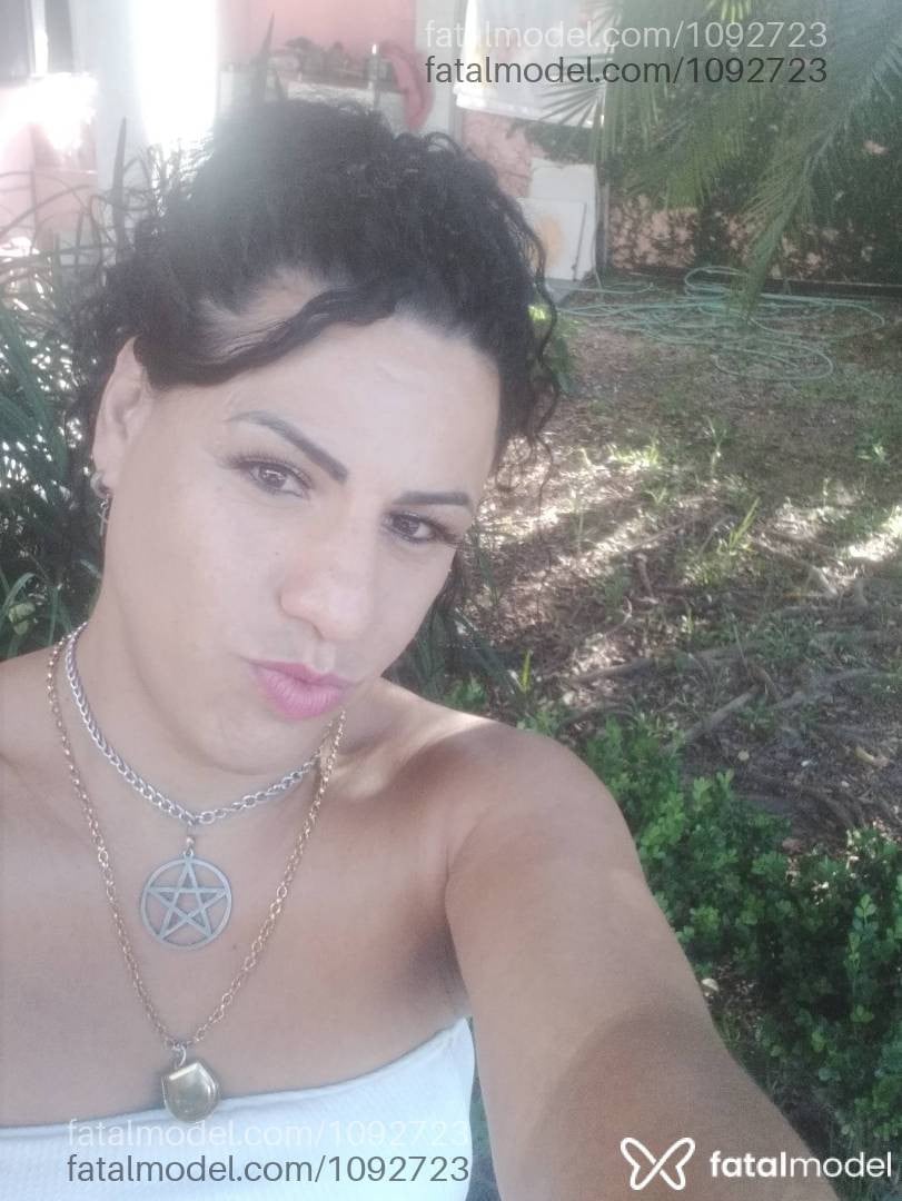 Acompanhante travesti morena (o) de olhos castanhos em Navegantes - BIBIH