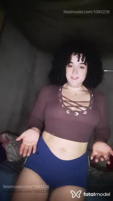 Acompanhante mulher loira (o) de olhos mel - Milena Fonseca