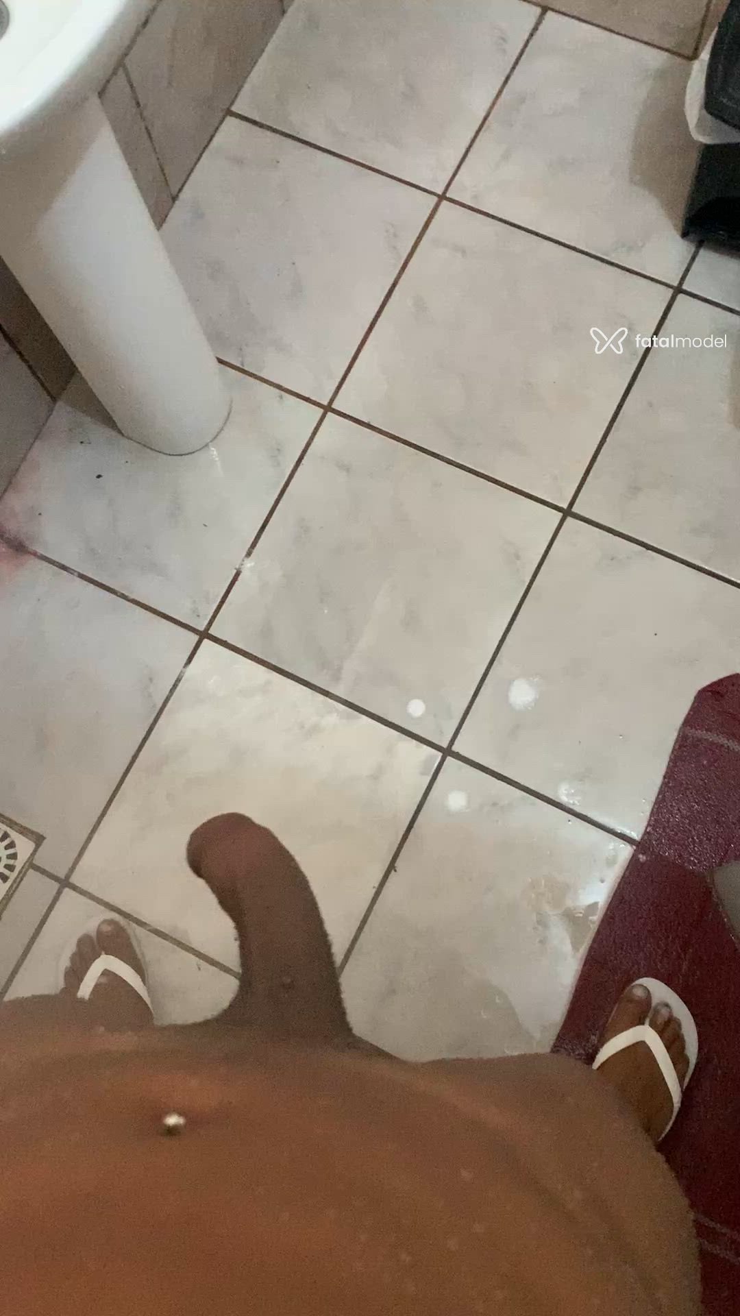 Acompanhante travesti morena (o) de olhos castanhos - Gabizinha