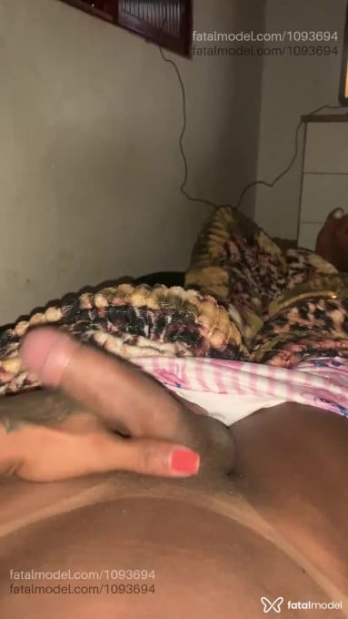 Acompanhante travesti morena (o) de olhos castanhos em Mogi Guaçu - Gabizinha