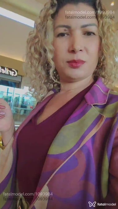 Acompanhante mulher loira (o) de olhos castanhos em Jundiaí Acompanhante mulher loira (o) de olhos castanhos em Jundiaí - Joyce Andrade
