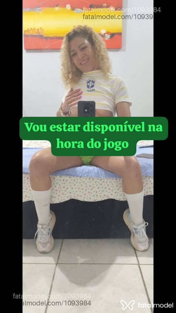 Acompanhante mulher loira (o) de olhos castanhos em Limeira - Joyce Andrade