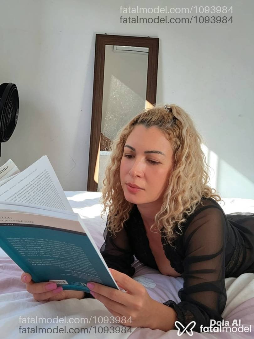 Acompanhante mulher loira (o) de olhos castanhos em Caldas Novas - Joyce Andrade