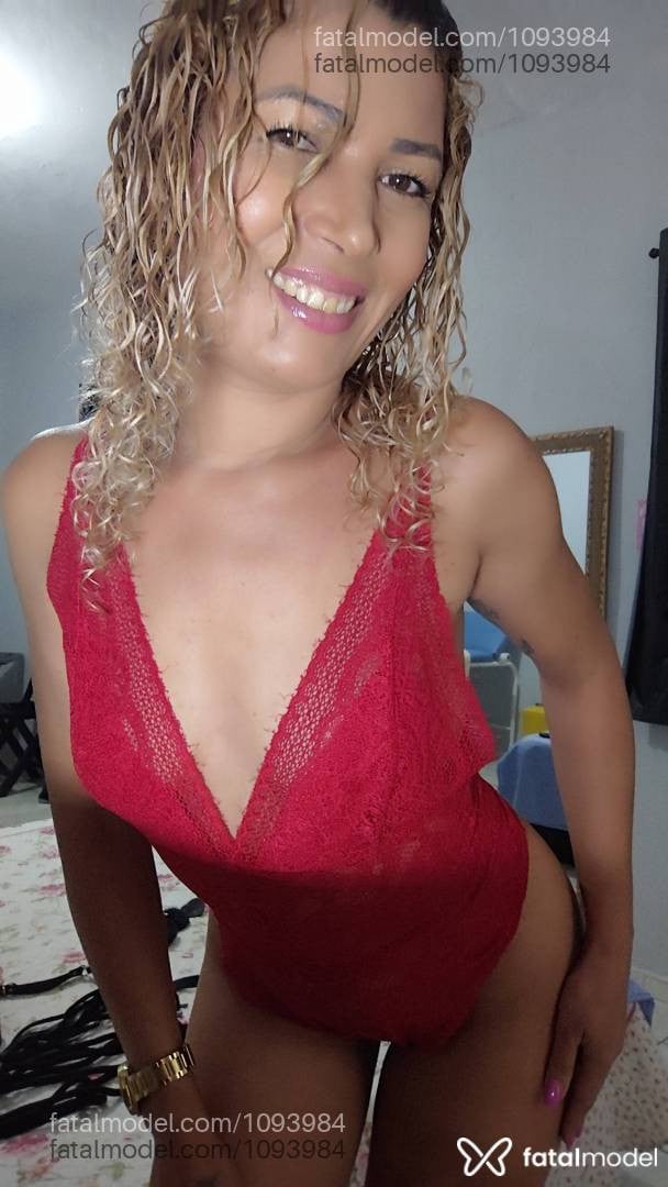Acompanhante mulher loira (o) de olhos castanhos em Limeira - Joyce Andrade