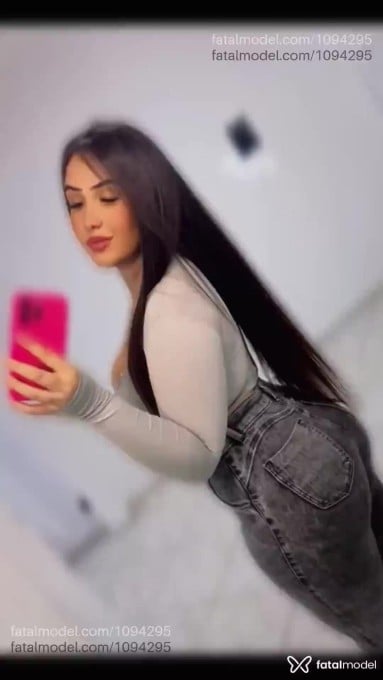 Acompanhante mulher com cabelo castanho de olhos castanhos em Araras Acompanhante mulher com cabelo castanho de olhos castanhos em Araras - Priscila Carvalho