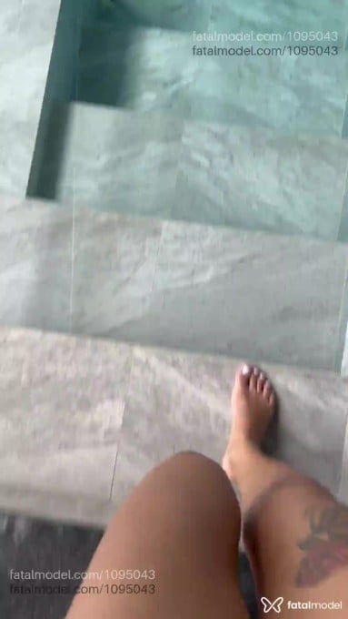 Acompanhante travesti morena (o) de olhos castanhos em São José - Mikaelly Victoria