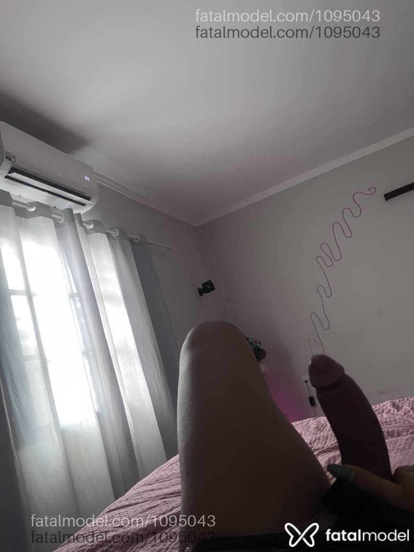 Acompanhante travesti morena (o) de olhos castanhos - Mikaelly Victoria