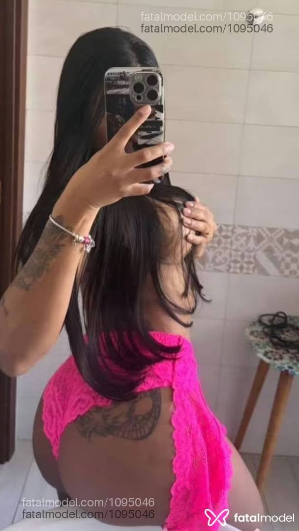 Acompanhante mulher morena (o) de olhos castanhos - Kelly