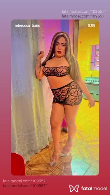 Acompanhante mulher trans loira (o) de olhos cinza em Belo Horizonte - Bequinha