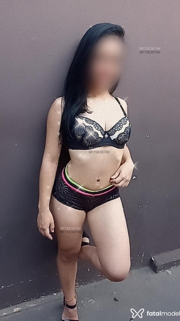 Acompanhante mulher morena (o) de olhos castanhos em Araçatuba - Morena Cruz