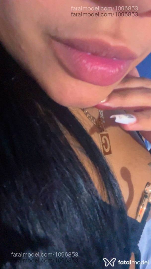 Acompanhante mulher morena (o) de olhos pretos em Capelinha - Marina