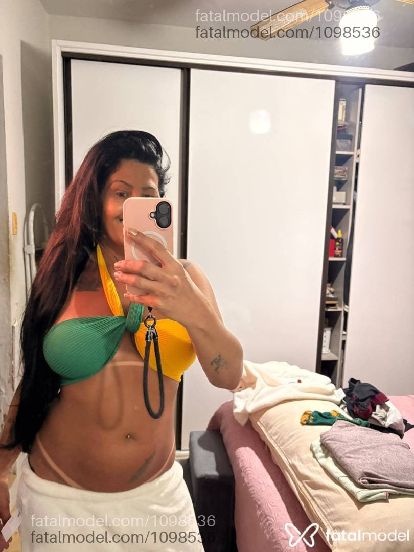 Acompanhante mulher morena (o) de olhos castanhos em Divinópolis - Joyce