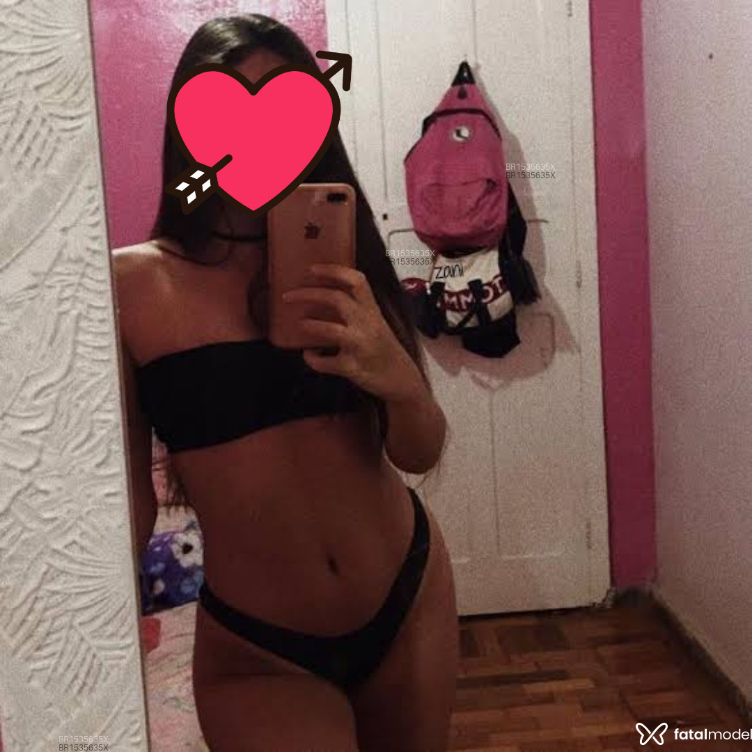 Acompanhante mulher morena (o) de olhos castanhos em Itapetininga Acompanhante mulher morena (o) de olhos castanhos em Itapetininga - Júlia