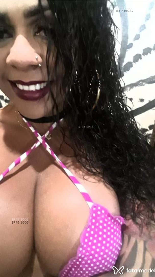 Acompanhante não-binário morena (o) de olhos castanhos em Votuporanga - vivy safadinha