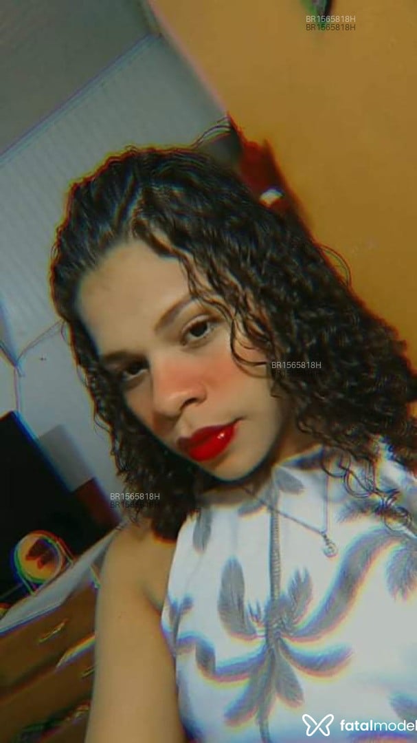 Acompanhante mulher trans morena (o) de olhos castanhos em Cuiabá - Kaylla