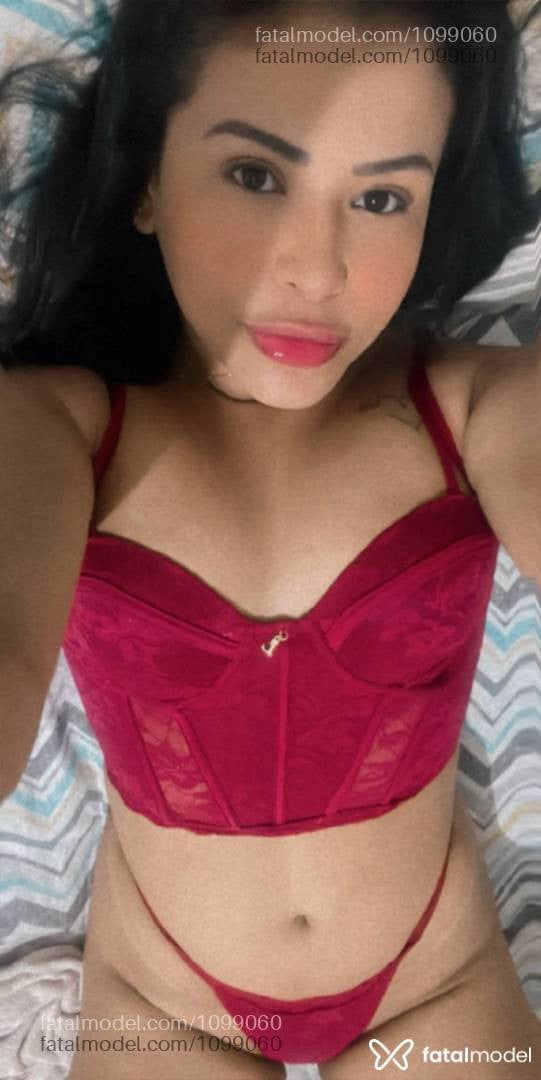Acompanhante mulher com cabelo castanho de olhos castanhos - Maria Fernanda