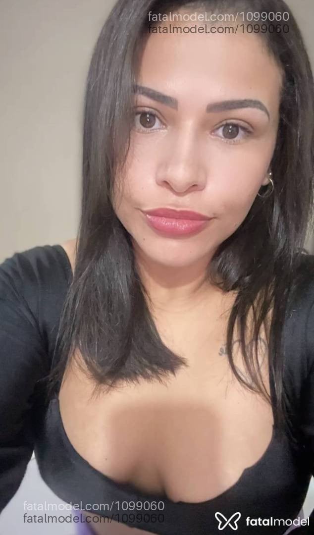 Acompanhante mulher com cabelo castanho de olhos castanhos - Maria Fernanda