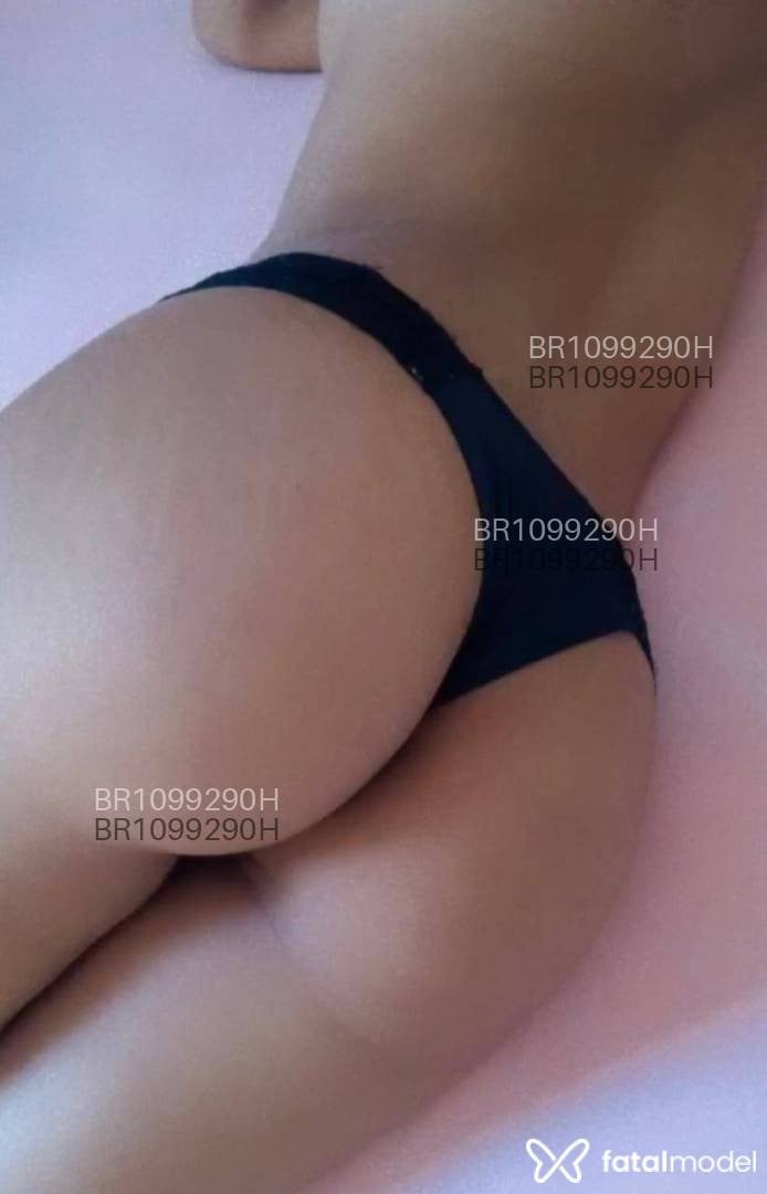 Acompanhante mulher com cabelo castanho de olhos castanhos - Alice Acompanhante mulher com cabelo castanho de olhos castanhos - Alice