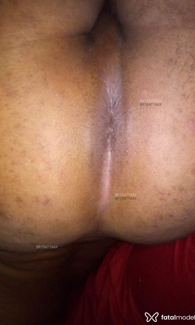 Acompanhante homem morena (o) de olhos castanhos - Venâncio