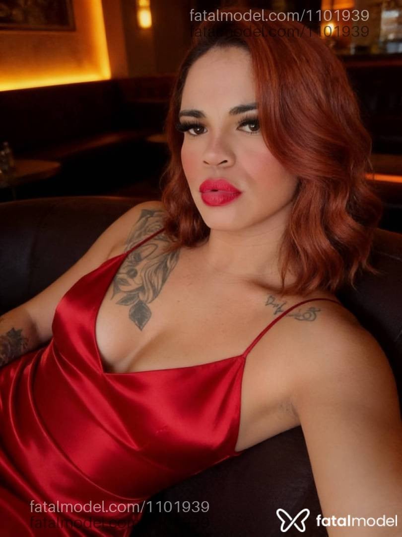 Acompanhante mulher morena (o) de olhos castanhos - Yana Bizerrinha