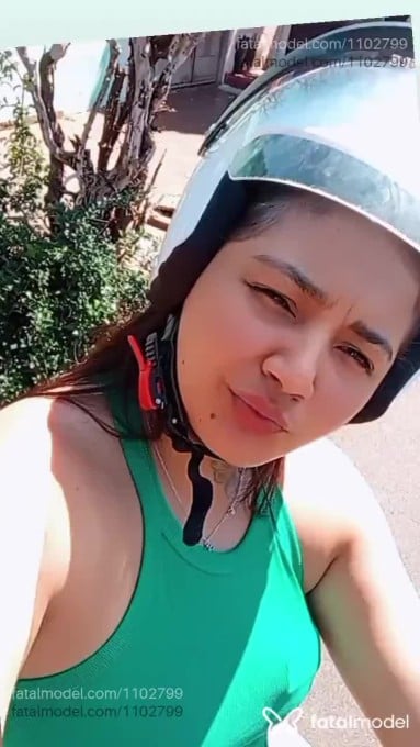 Acompanhante mulher com cabelo castanho de olhos castanhos em Sertãozinho Acompanhante mulher com cabelo castanho de olhos castanhos em Sertãozinho - Nicole Gonçalves